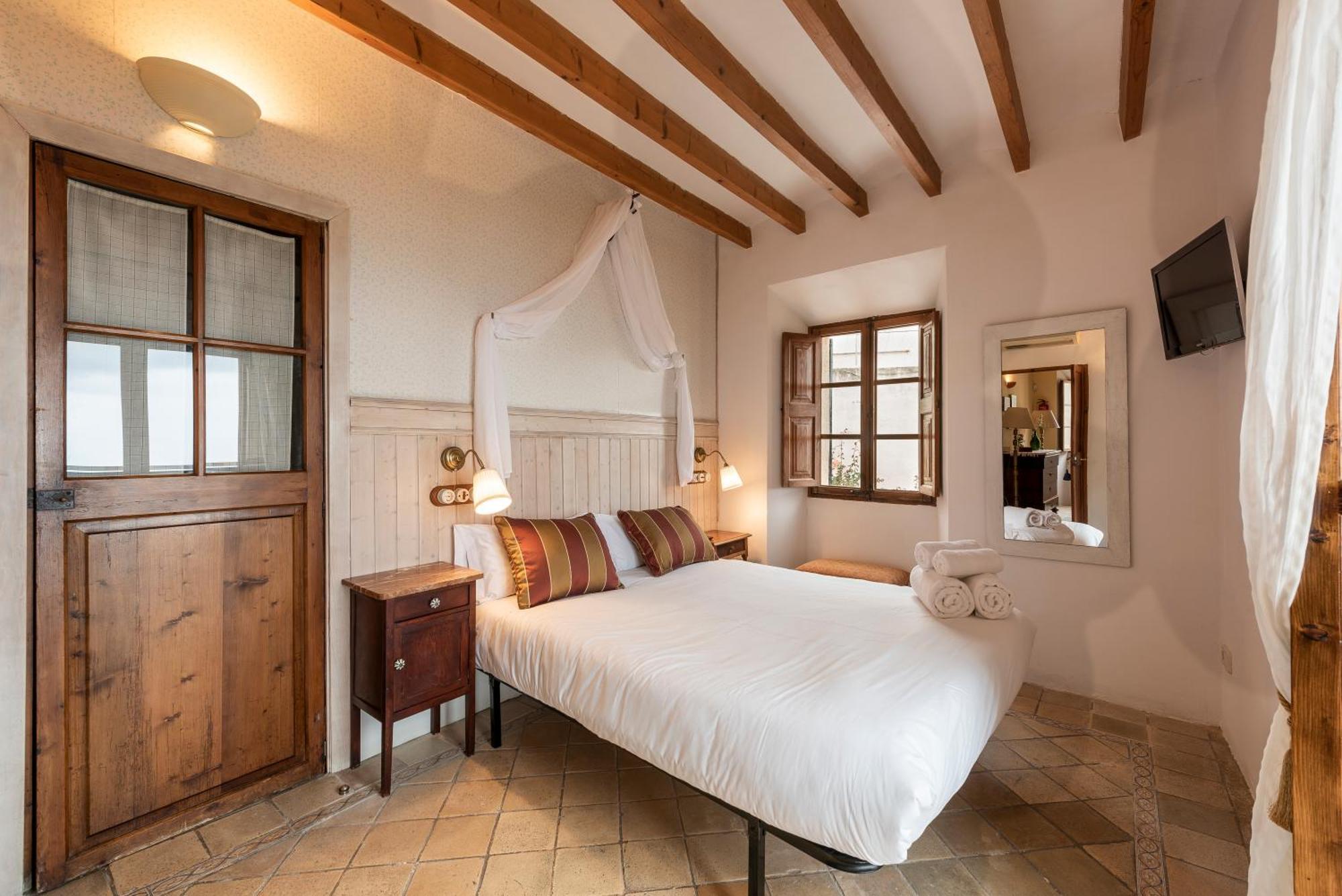Hotel D'Interior Ca Mado Paula Banyalbufar Rum bild